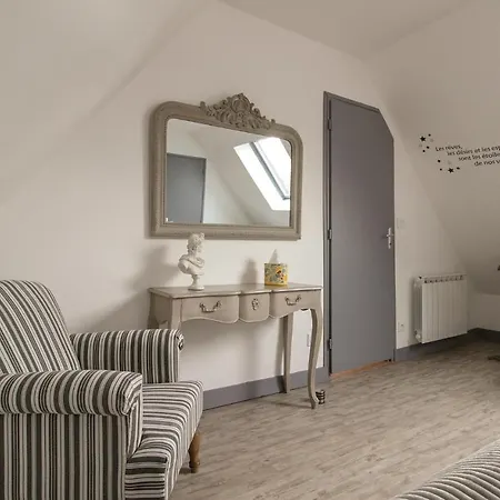 Nice In St Pierre Le Viger W/ Wifi And 2 Bedrooms بيت للعطل Fontaine-le-Dun
