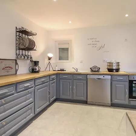 بيت للعطل Nice In St Pierre Le Viger W/ Wifi And 2 Bedrooms *
